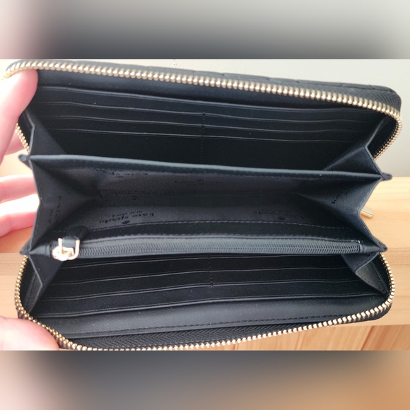 NWOT Kate Spade Quilted Long Wallet - Picture 7 of 9